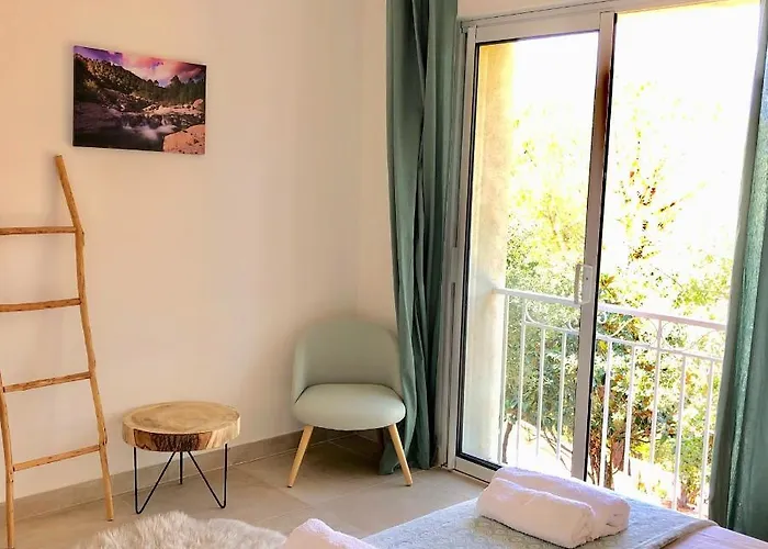 Caramontinu Serena A Pinarello, Proche Plage, Vue Mer, Piscine Chauffee Villa *