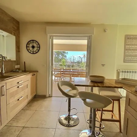 Caramontinu Serena A Pinarello, Proche Plage, Vue Mer, Piscine Chauffee 宗扎