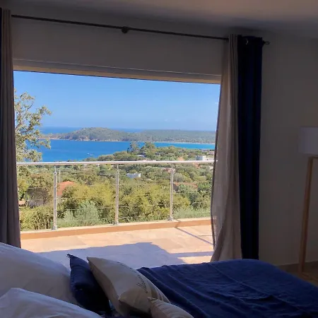 Caramontinu A Pinarello, Proche Plage, Vue Mer, Piscine Chauffee Villa