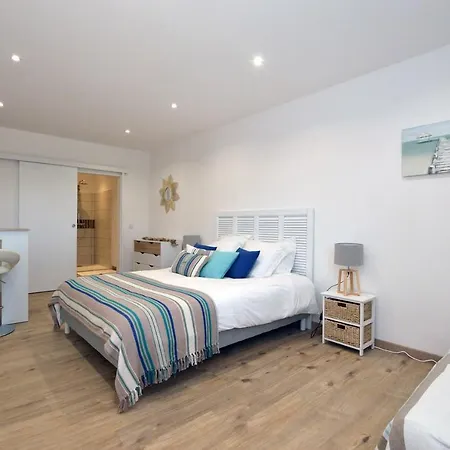 Caramontinu Serena A Pinarello, Proche Plage, Vue Mer, Piscine Chauffee *