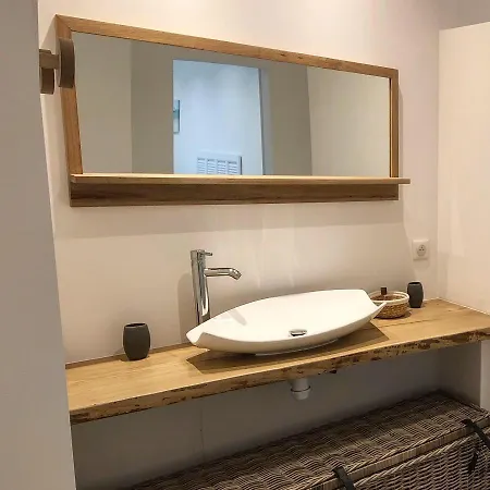 Villa Caramontinu Serena à Pinarello, Proche Plage, Vue Mer, Piscine Chauffée Zonza