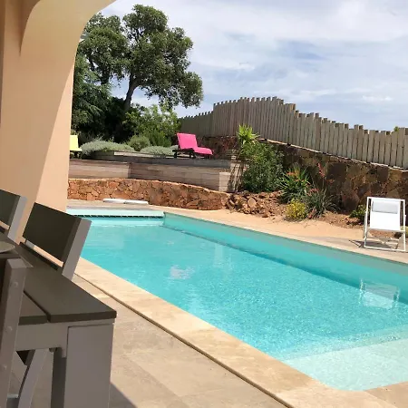 Villa Caramontinu A Pinarello, Proche Plage, Vue Mer, Piscine Chauffee *